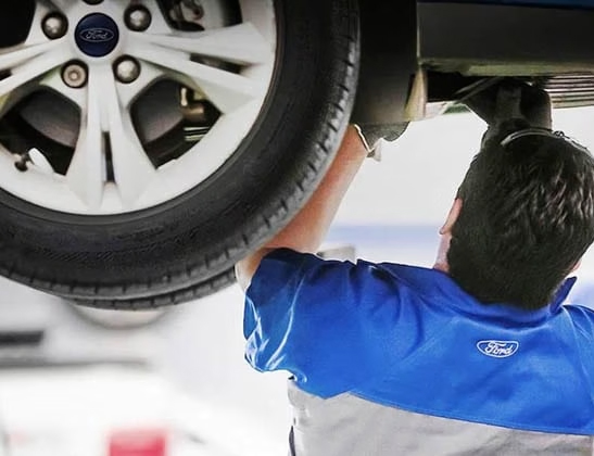 Servicio de taller. En Distribuidora David, concesionario autorizado Ford en Panamá, te ofrecemos un excelente servicio de taller con servicio técnico profesional, confiable y garantizado. Nuestro equipo de técnicos certificados Ford utilizan repuestos originales y equipos de diagnóstico avanzados para mantener tu vehículo en las mejores condiciones.